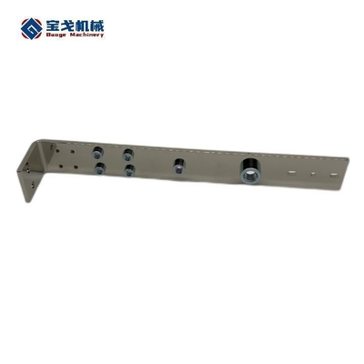 RoHS Certified B48 L Shape Copper Cover Aluminum Composite Busbar with 6 Ways Tapping